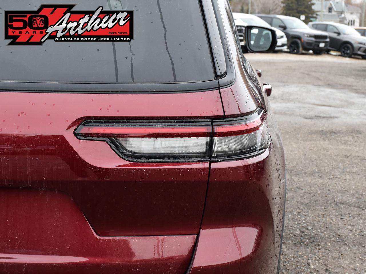 2025 Jeep Grand Cherokee L ALTITUDE 4X4 Photo