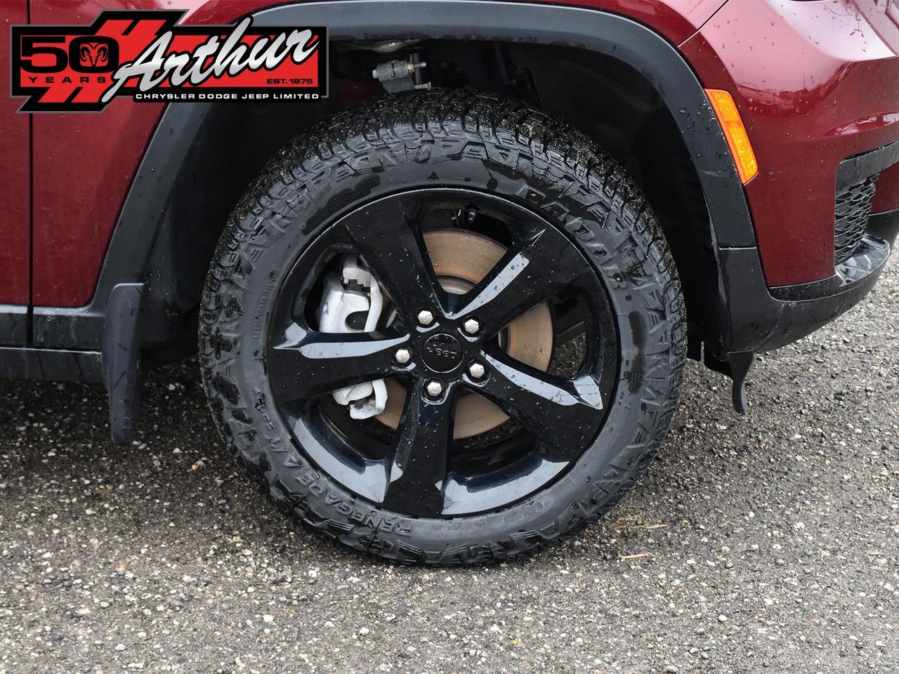 2025 Jeep Grand Cherokee L ALTITUDE 4X4 Photo