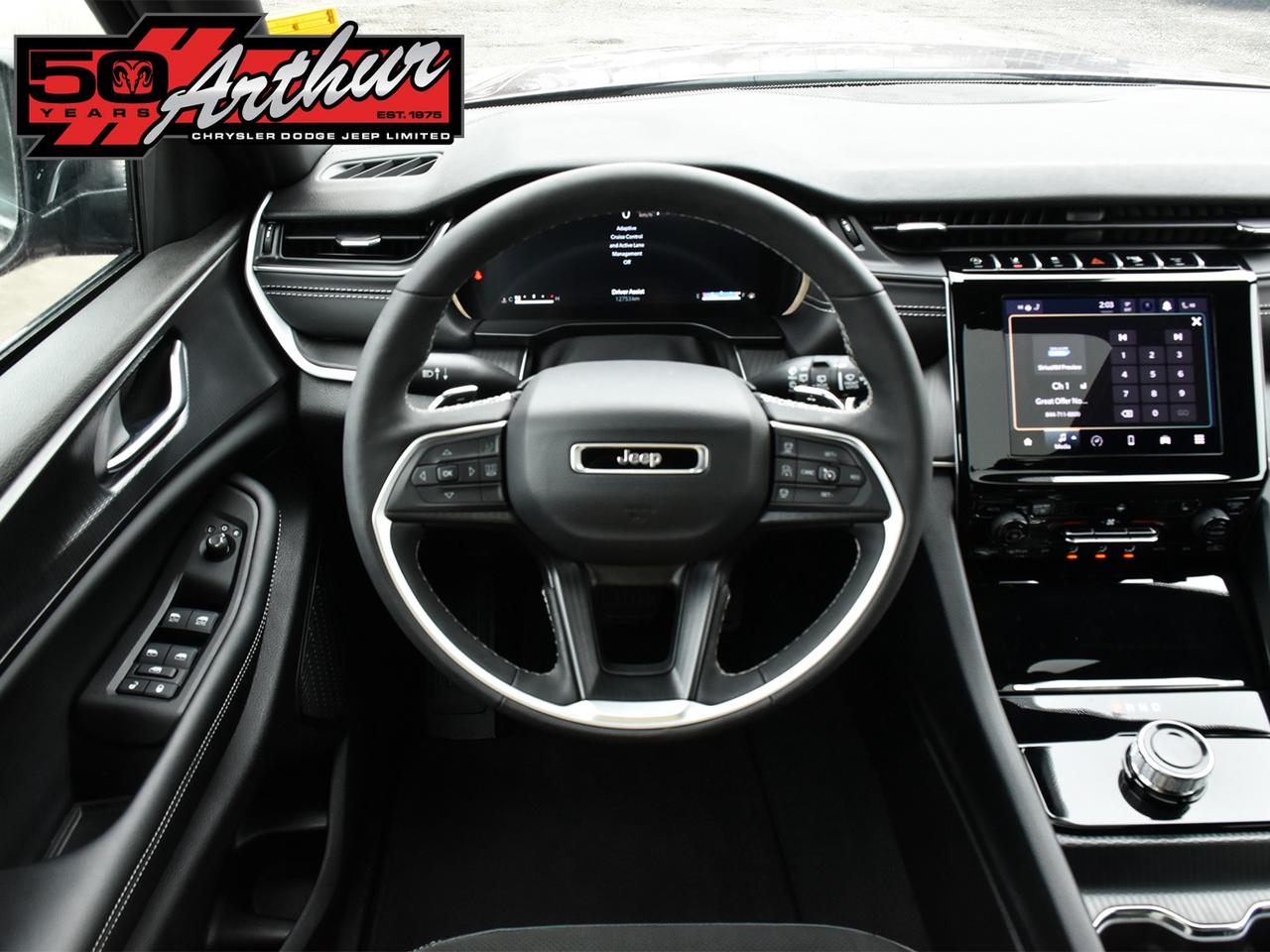 2025 Jeep Grand Cherokee L ALTITUDE 4X4 Photo