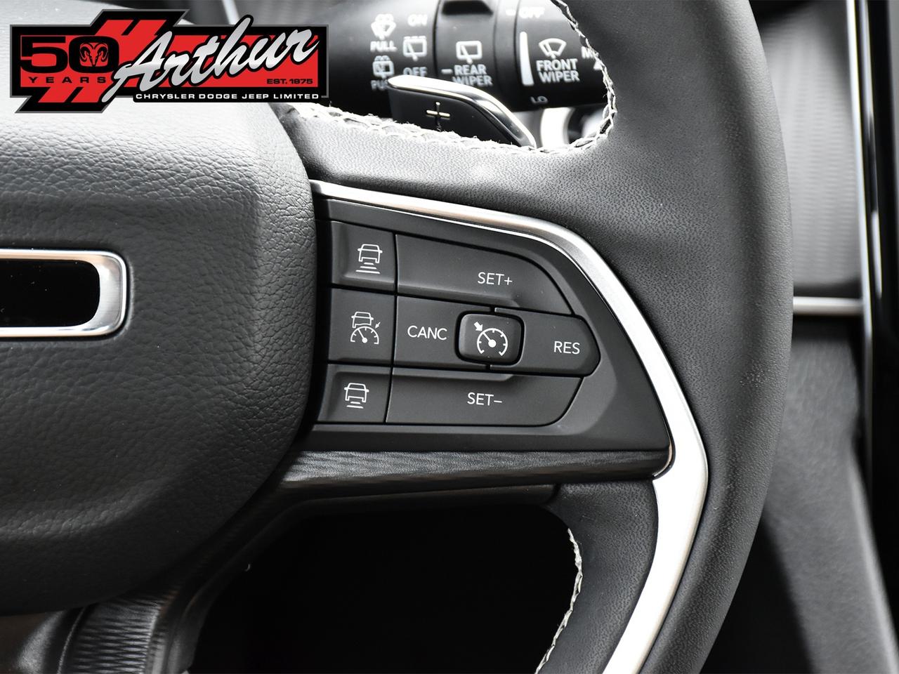 2025 Jeep Grand Cherokee L ALTITUDE 4X4 Photo