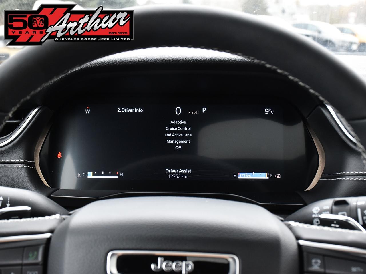 2025 Jeep Grand Cherokee L ALTITUDE 4X4 Photo