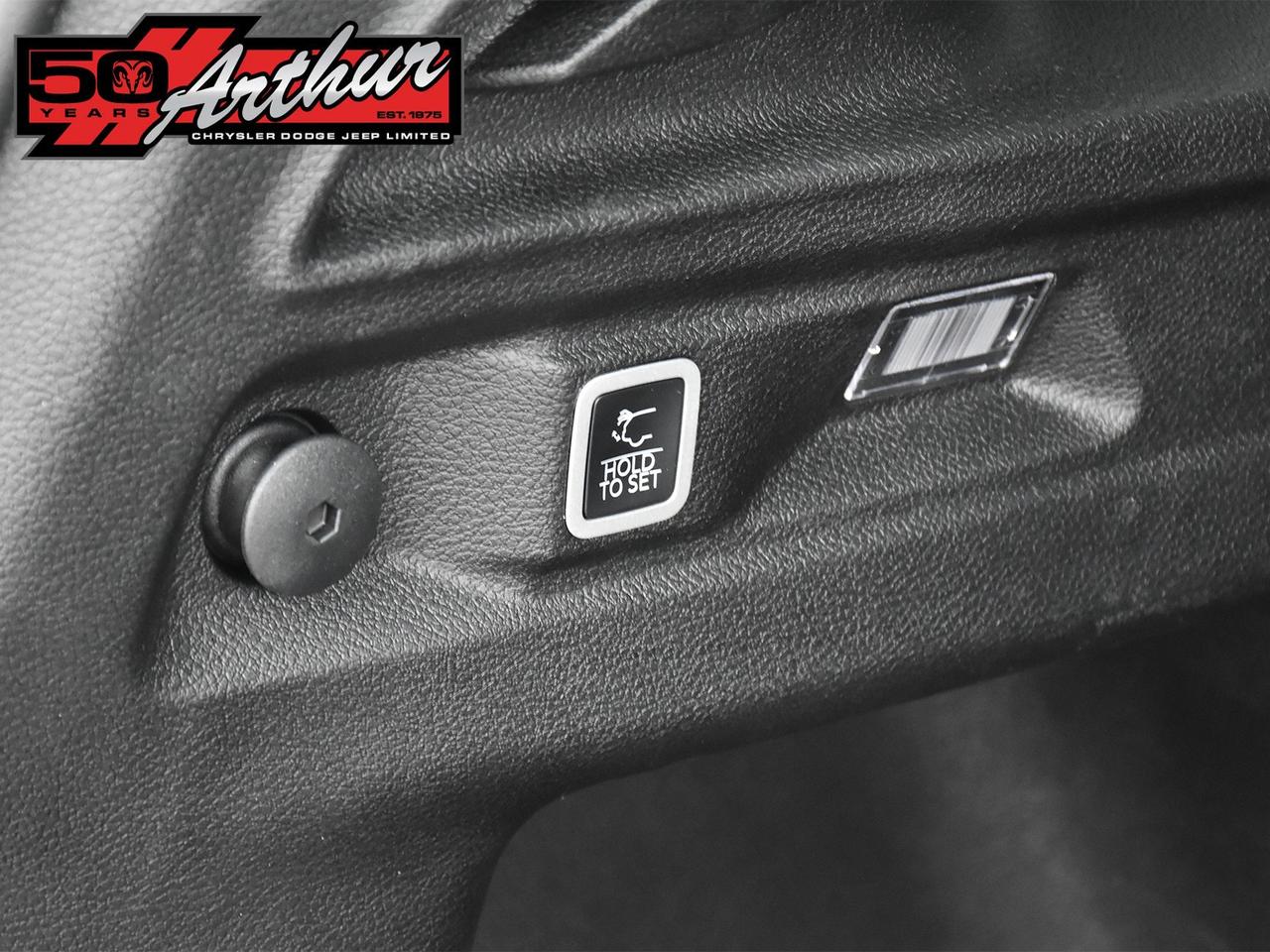 2025 Jeep Grand Cherokee L ALTITUDE 4X4 Photo