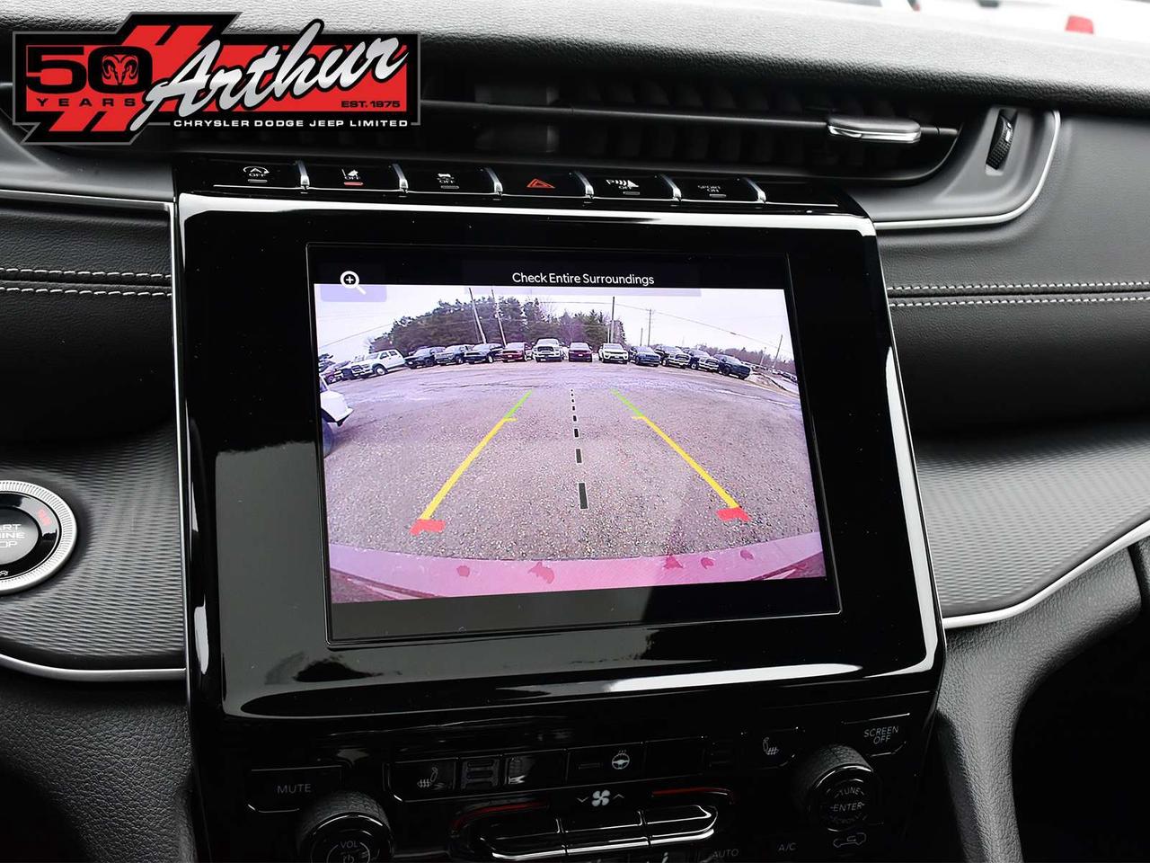 2025 Jeep Grand Cherokee ALTITUDE 4X4 Photo