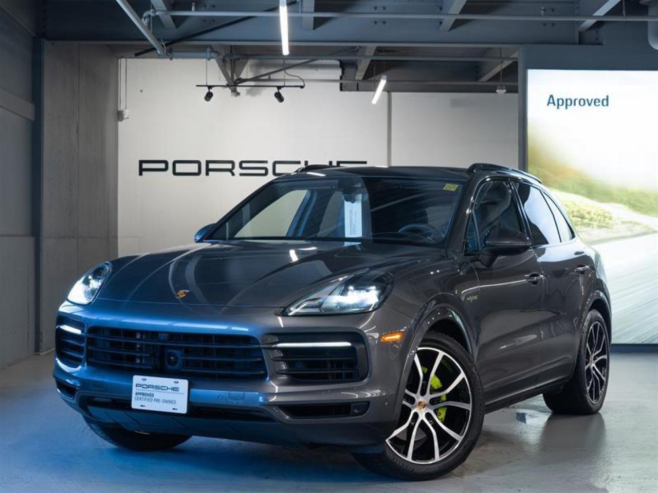 2022 Porsche Cayenne E-Hybrid Photo0