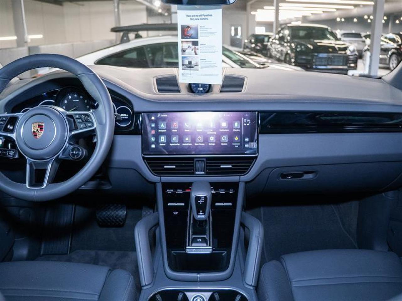 2022 Porsche Cayenne E-Hybrid Photo