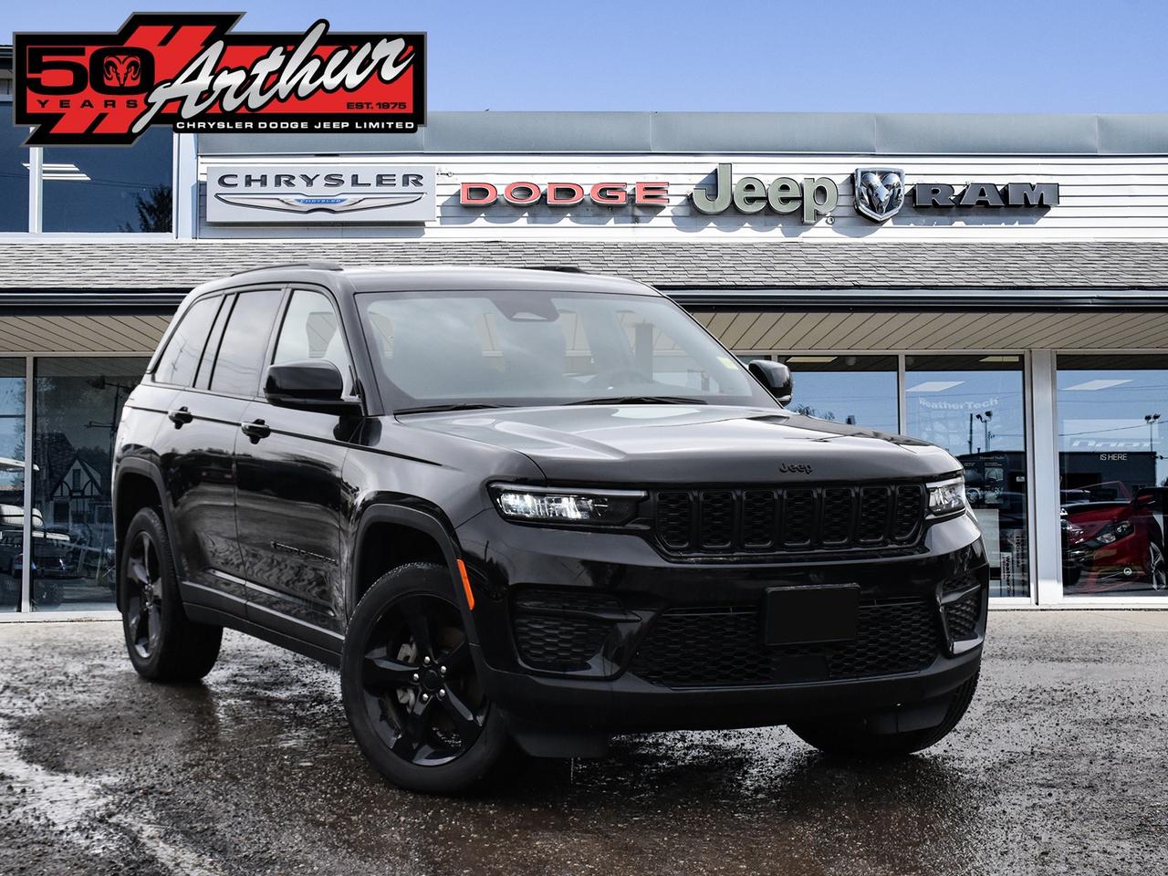 2025 Jeep Grand Cherokee ALTITUDE 4X4 Photo