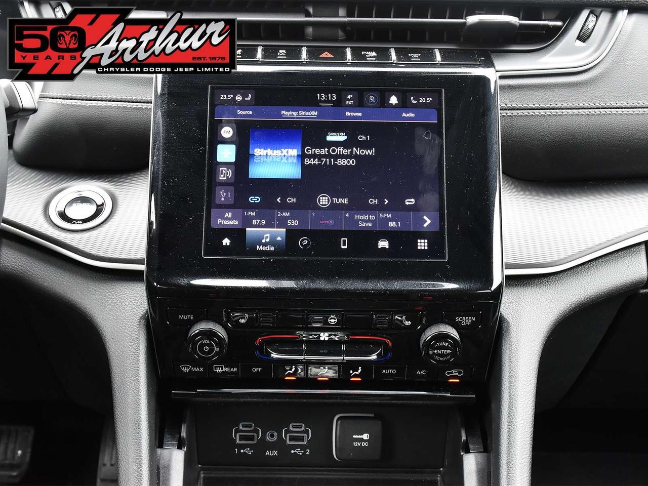2025 Jeep Grand Cherokee ALTITUDE 4X4 Photo