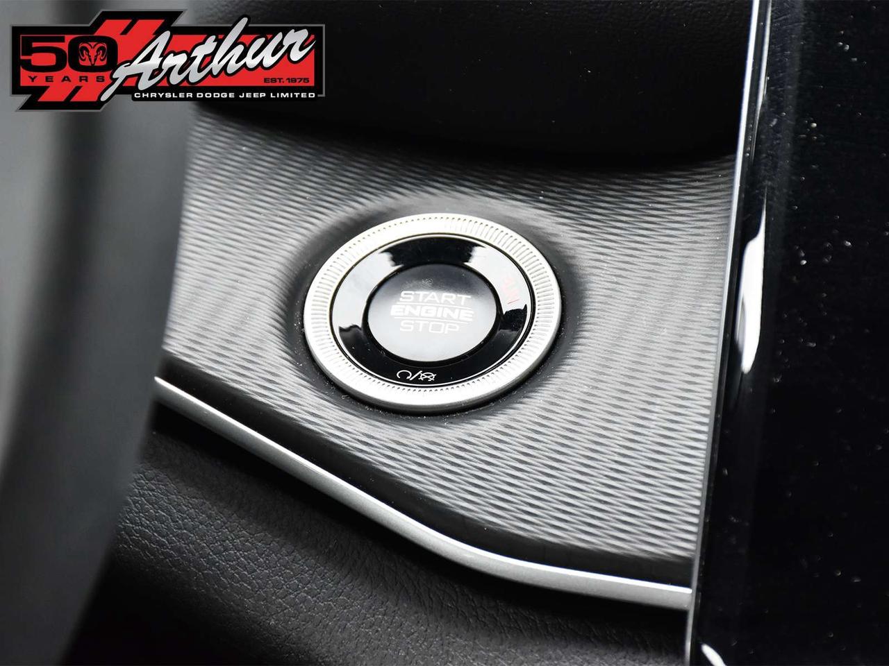 2025 Jeep Grand Cherokee ALTITUDE 4X4 Photo