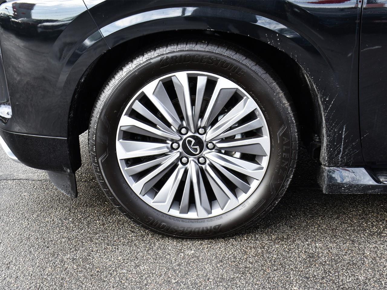 2026 Infiniti QX80 LUXE Photo