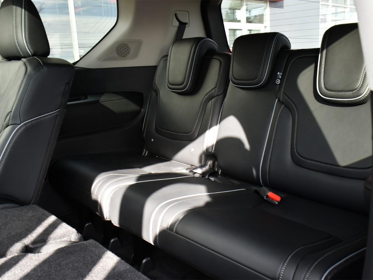 2026 Infiniti QX80 LUXE Photo