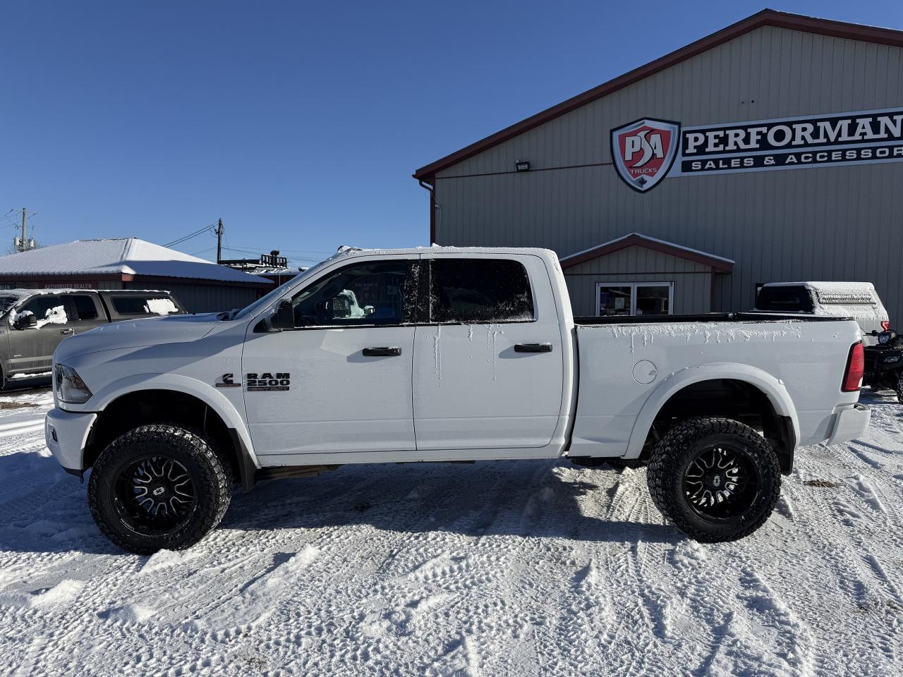 2018 RAM 2500 SLT WHEEL/TIRE/LEATHER PKG Photo