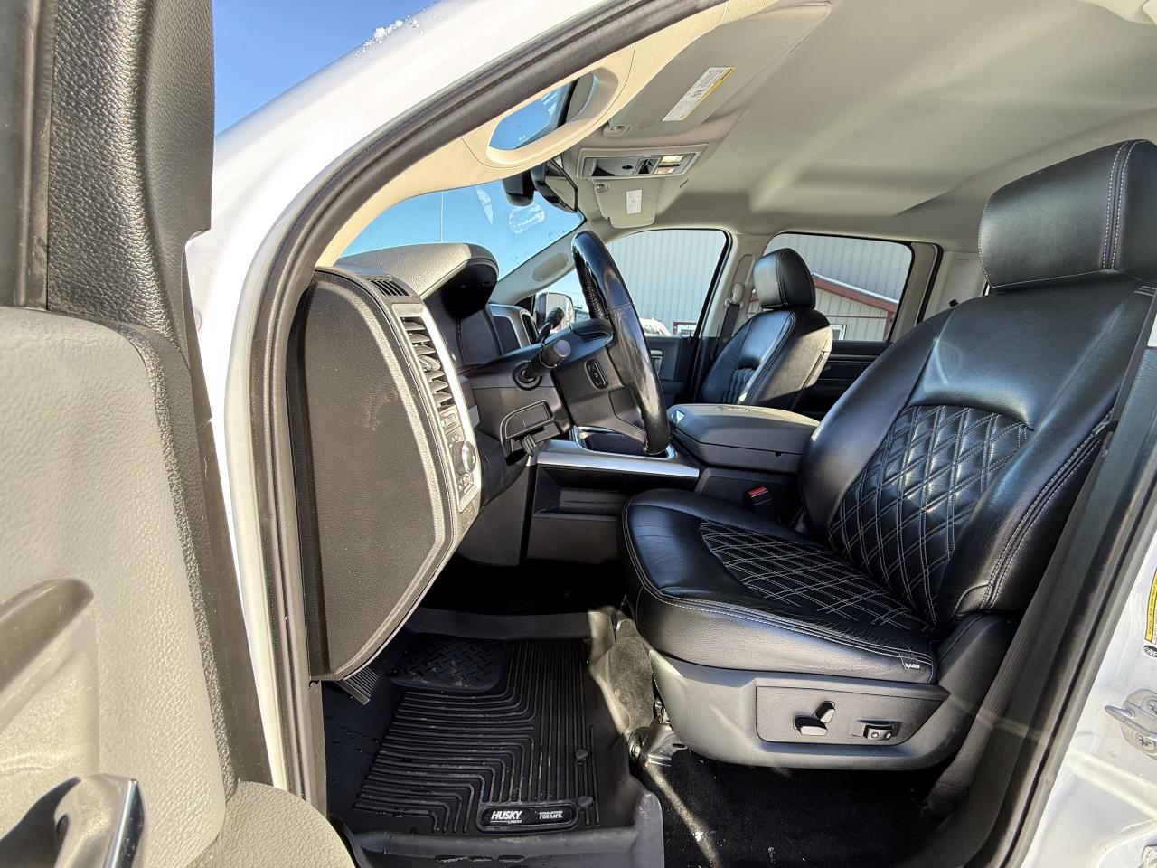 2018 RAM 2500 SLT WHEEL/TIRE/LEATHER PKG Photo