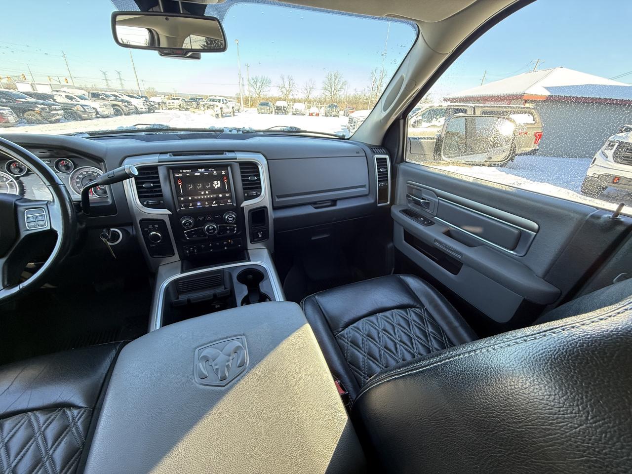 2018 RAM 2500 SLT WHEEL/TIRE/LEATHER PKG Photo