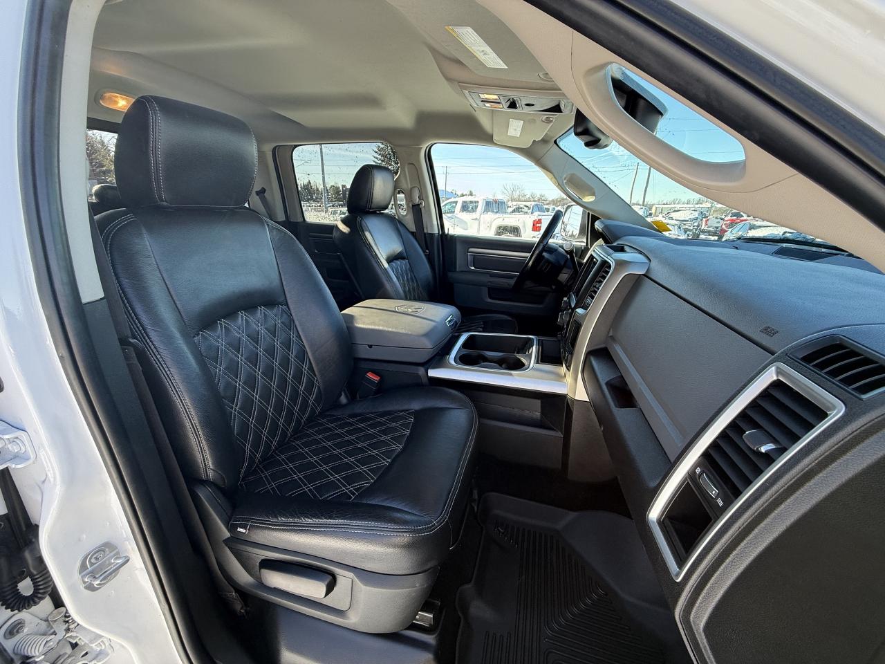 2018 RAM 2500 SLT WHEEL/TIRE/LEATHER PKG Photo