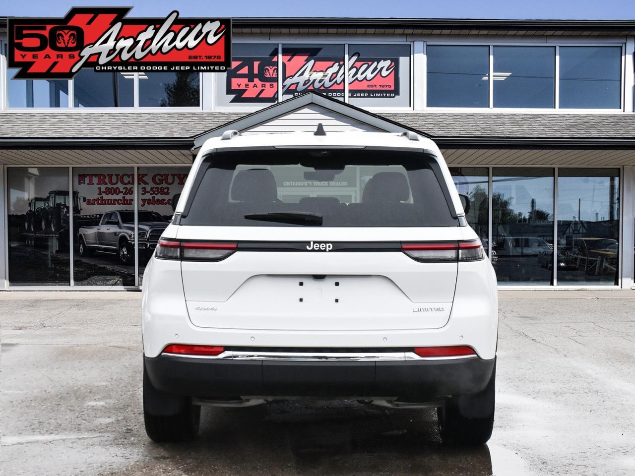 2025 Jeep Grand Cherokee LIMITED 4X4 Photo4