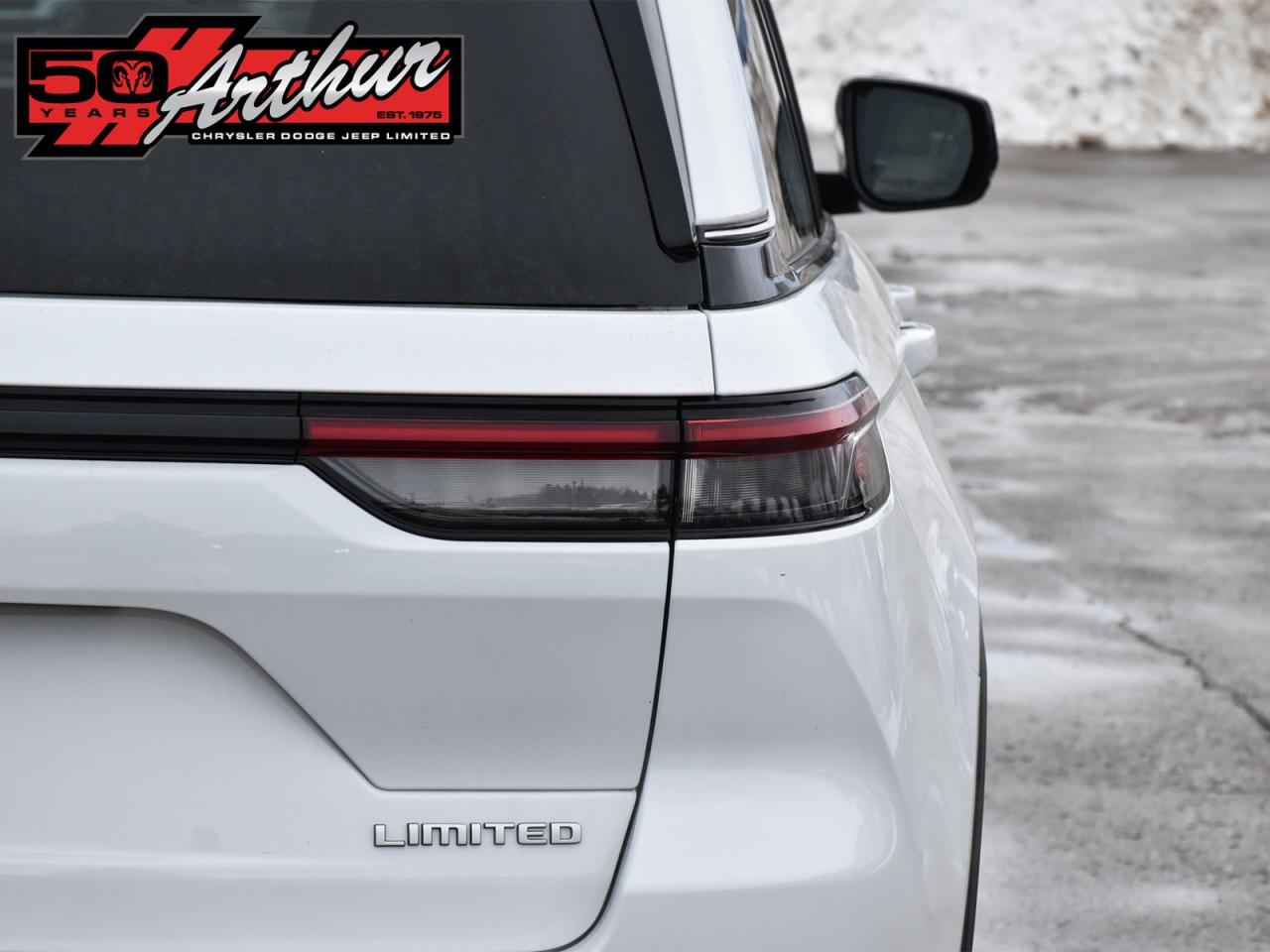 2025 Jeep Grand Cherokee LIMITED 4X4 Photo