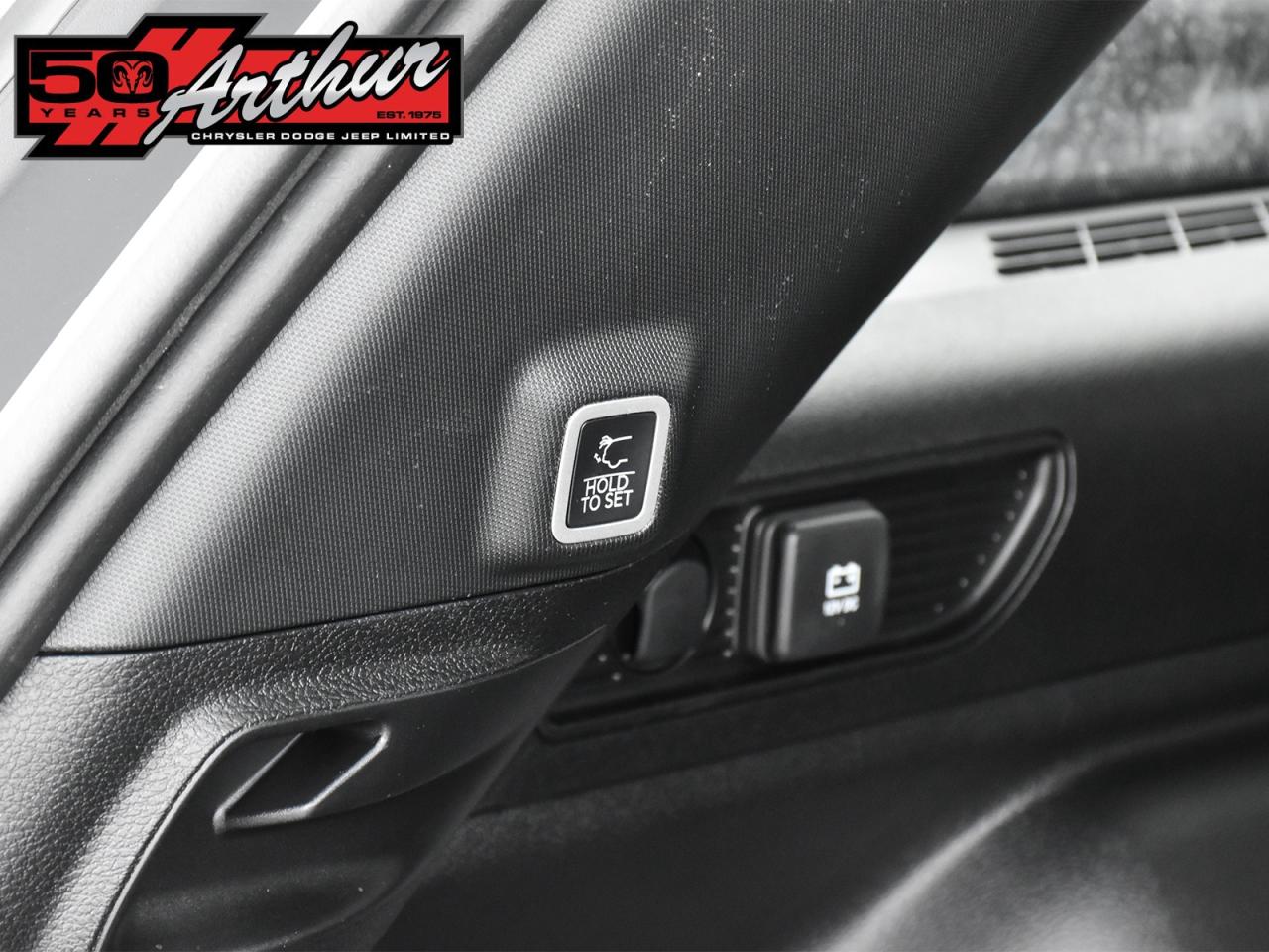 2025 Jeep Grand Cherokee LIMITED 4X4 Photo