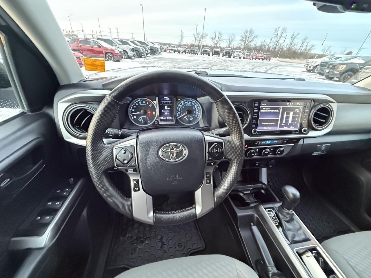 2023 Toyota Tacoma 4x4 Double Cab Auto Photo