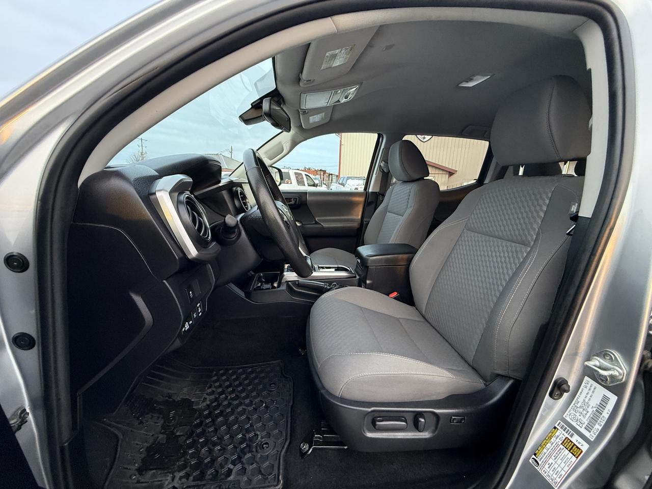 2023 Toyota Tacoma SR5 LIFT/WHEEL/TIRE PKG!! Photo