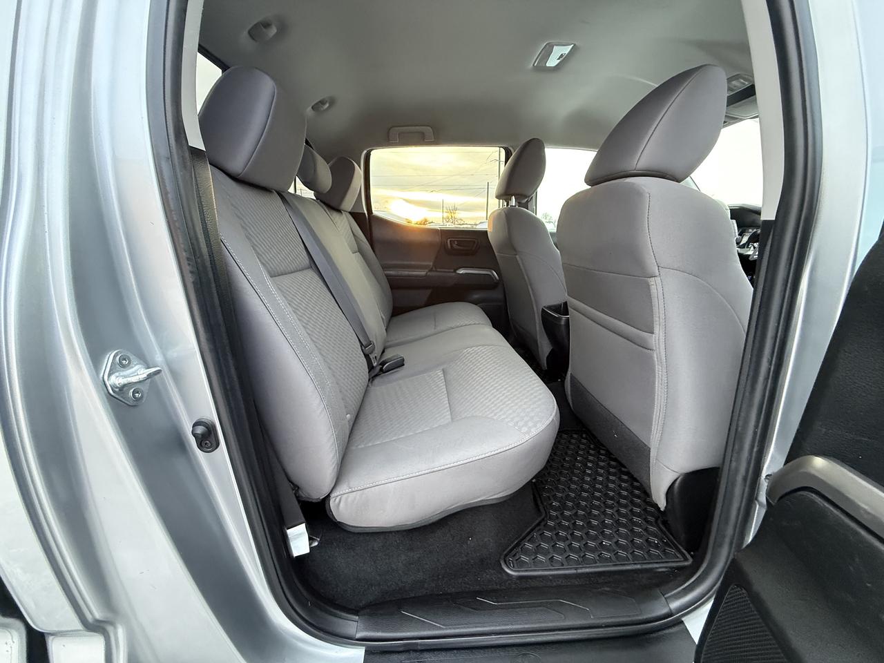 2023 Toyota Tacoma SR5 LIFT/WHEEL/TIRE PKG!! Photo