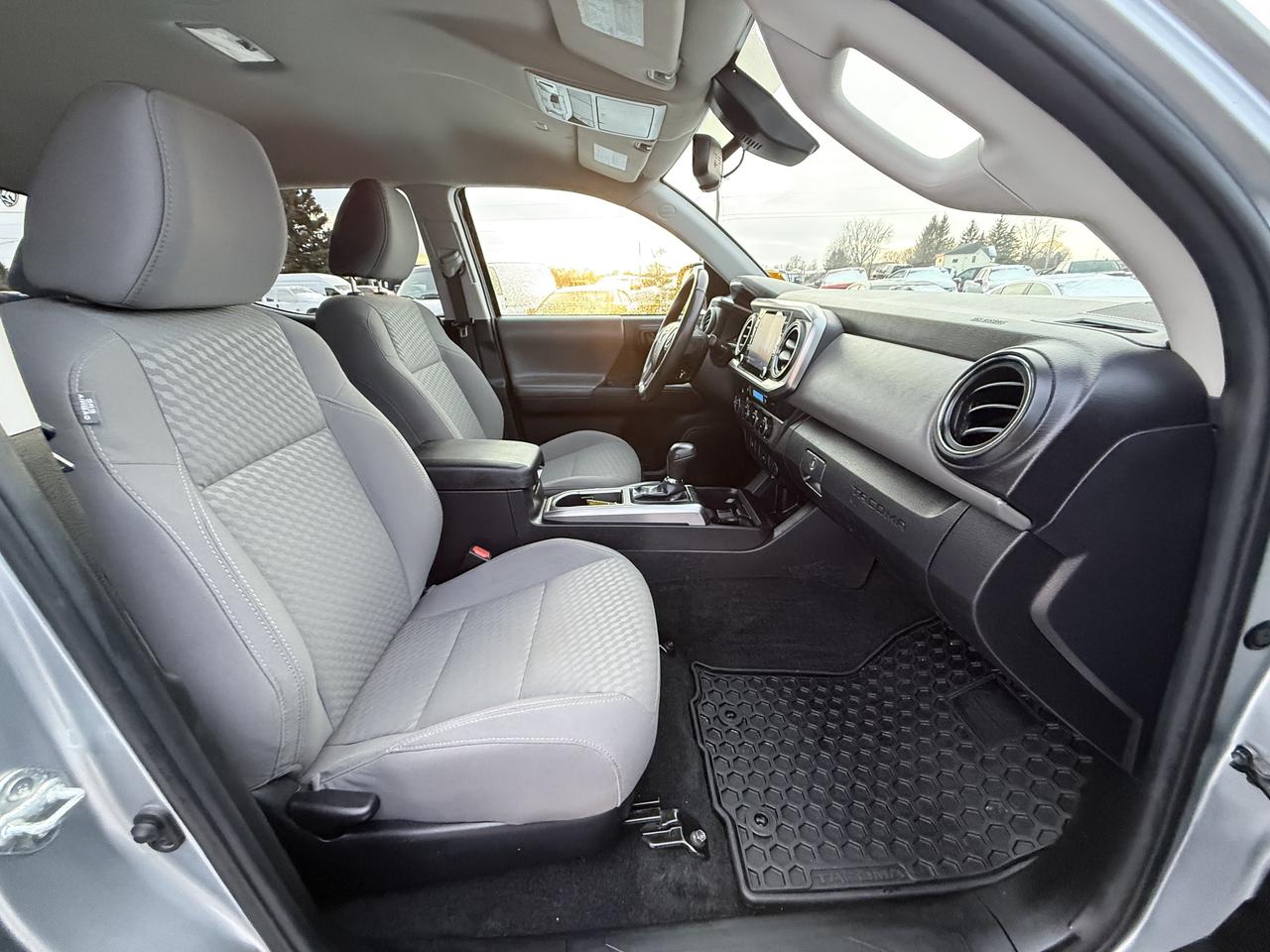 2023 Toyota Tacoma SR5 LIFT/WHEEL/TIRE PKG!! Photo