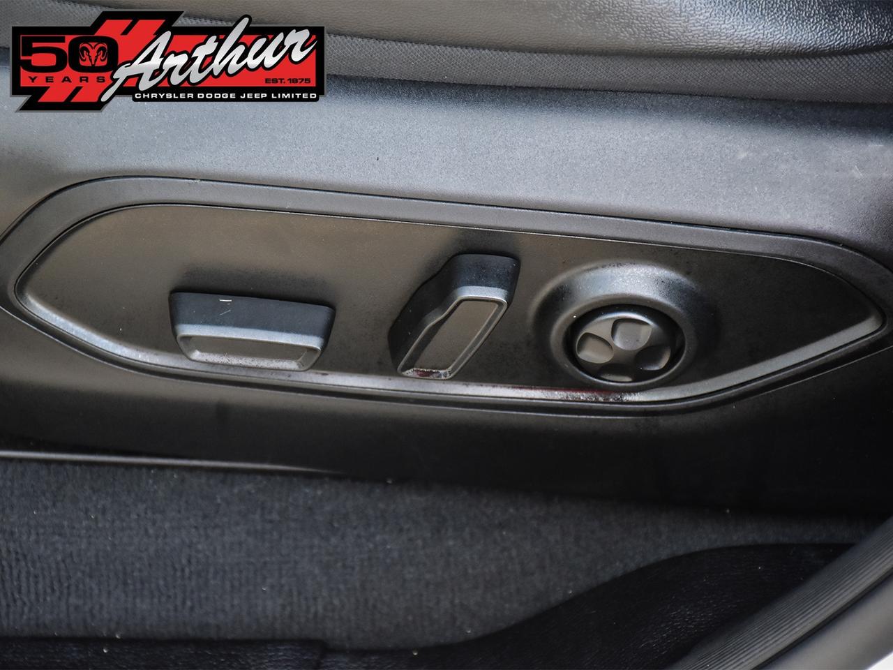 2024 Jeep Grand Cherokee L Limited 4x4 Photo