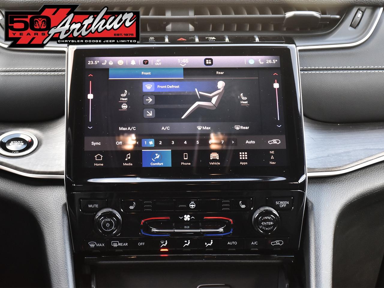 2024 Jeep Grand Cherokee L Limited 4x4 Photo