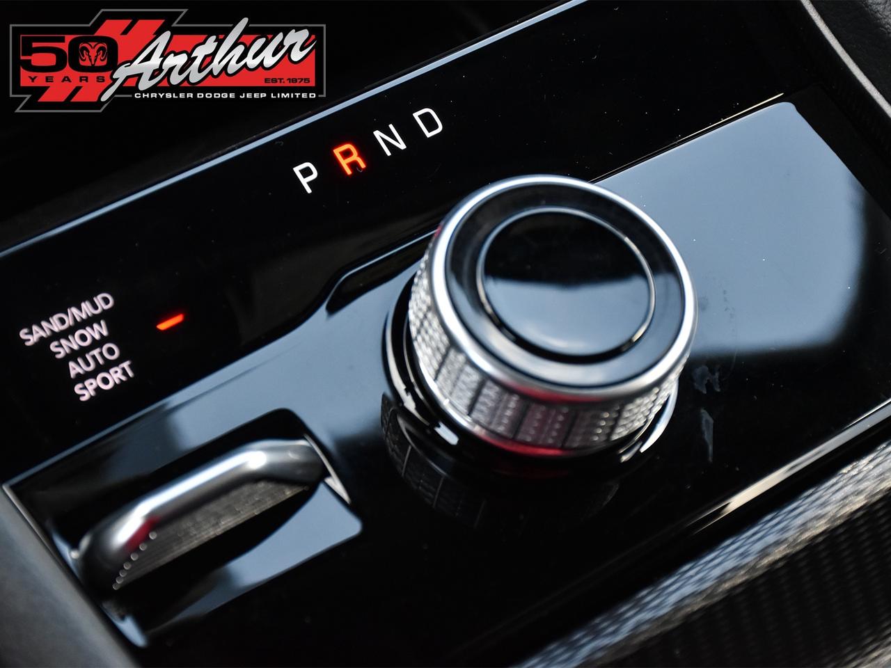 2024 Jeep Grand Cherokee L Limited 4x4 Photo