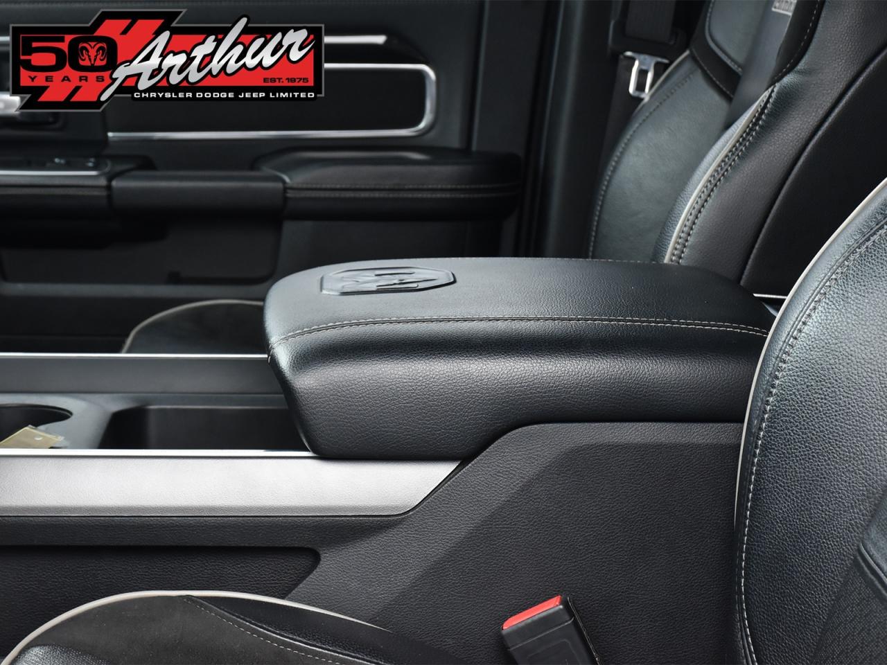 2022 RAM 2500 LARAMIE CREW CAB NIGHT EDITION 4X4 Photo