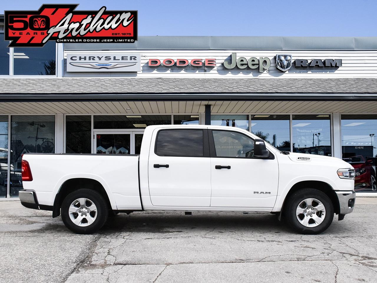 2025 RAM 1500 BIG HORN CREW CAB 4X4 Photo2