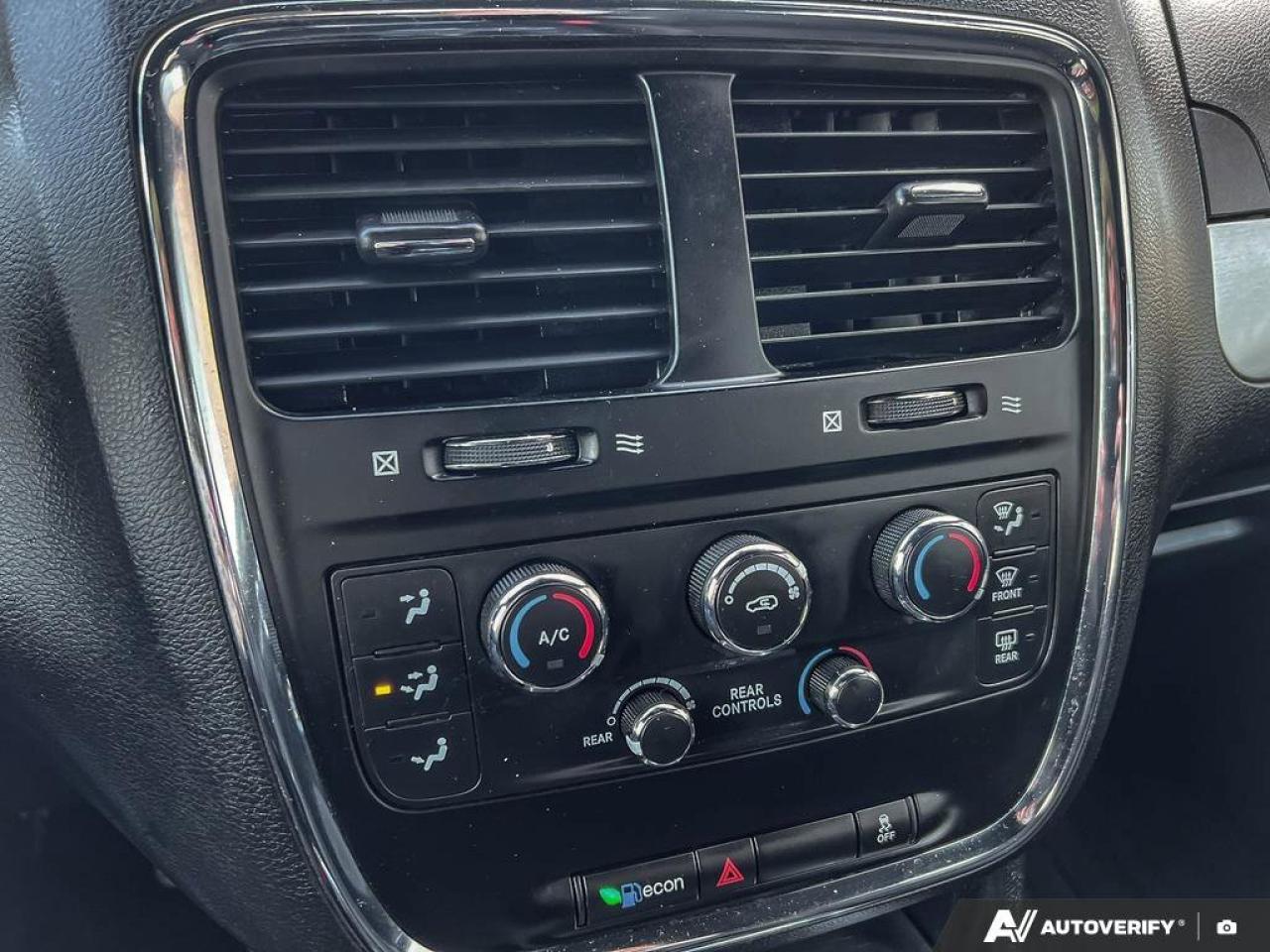 2019 Dodge Grand Caravan TRAILER TOW PKG   NAV Photo