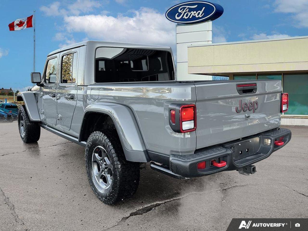 2021 Jeep Gladiator Rubicon   LOW KMS   LEATHER   3.6L PENTASTAR LOW K Photo4
