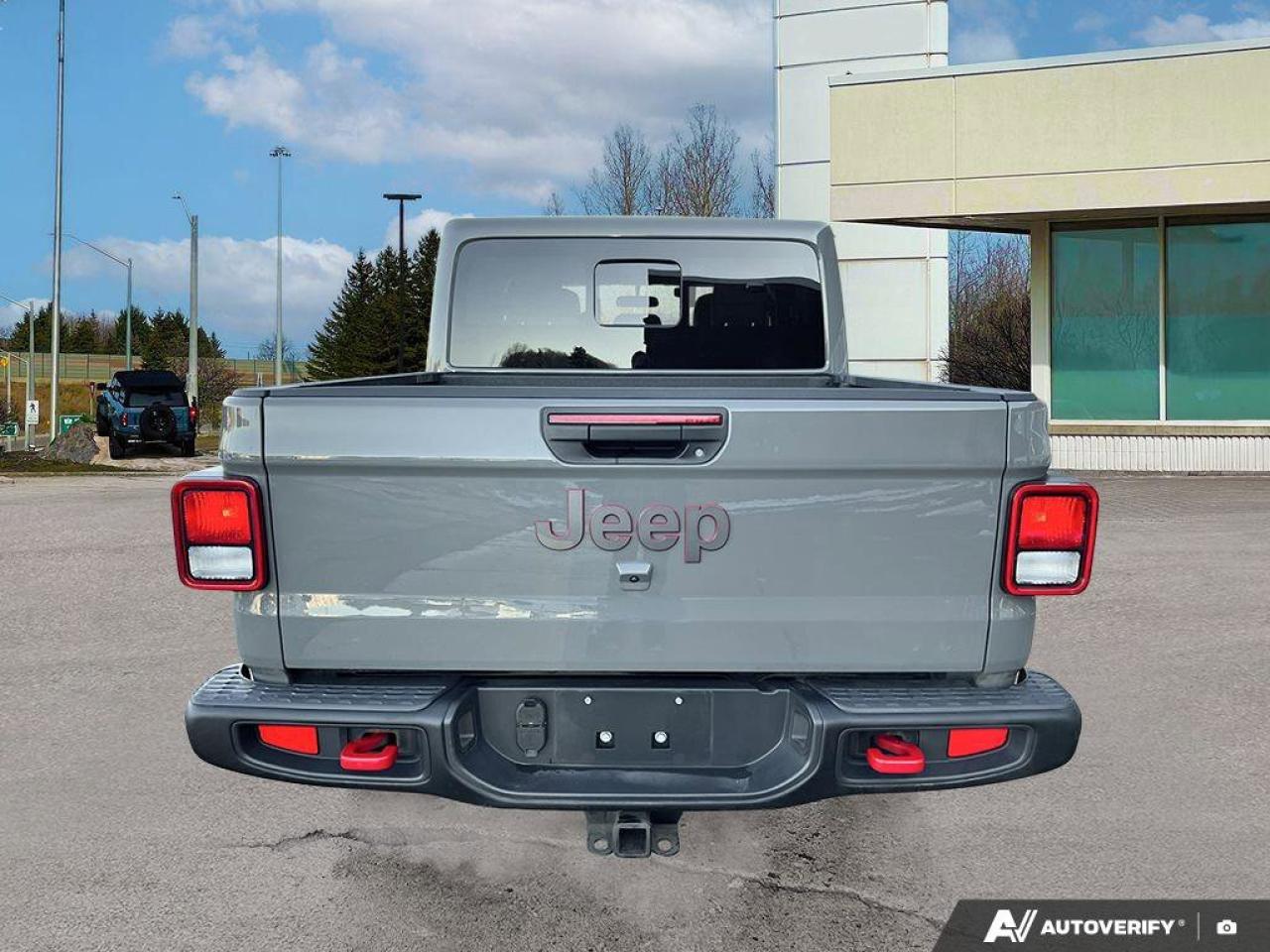 2021 Jeep Gladiator Rubicon   LOW KMS   LEATHER   3.6L PENTASTAR LOW K Photo