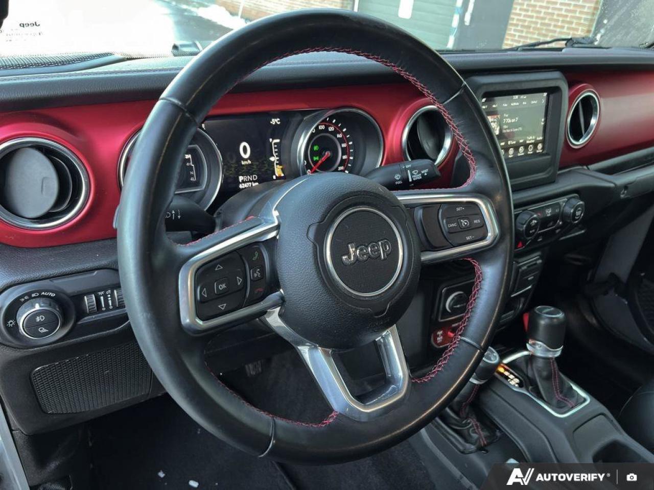 2021 Jeep Gladiator Rubicon   LOW KMS   LEATHER   3.6L PENTASTAR LOW K Photo