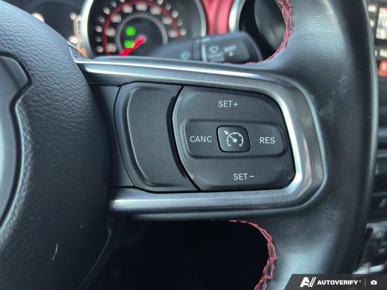 2021 Jeep Gladiator Rubicon   LOW KMS   LEATHER   3.6L PENTASTAR LOW K Photo