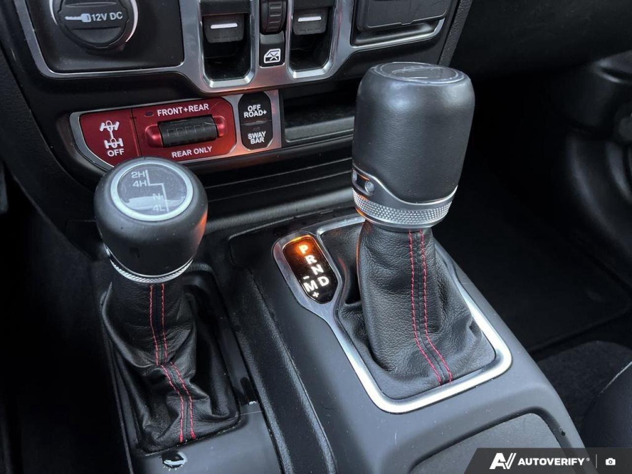 2021 Jeep Gladiator Rubicon   LOW KMS   LEATHER   3.6L PENTASTAR LOW K Photo