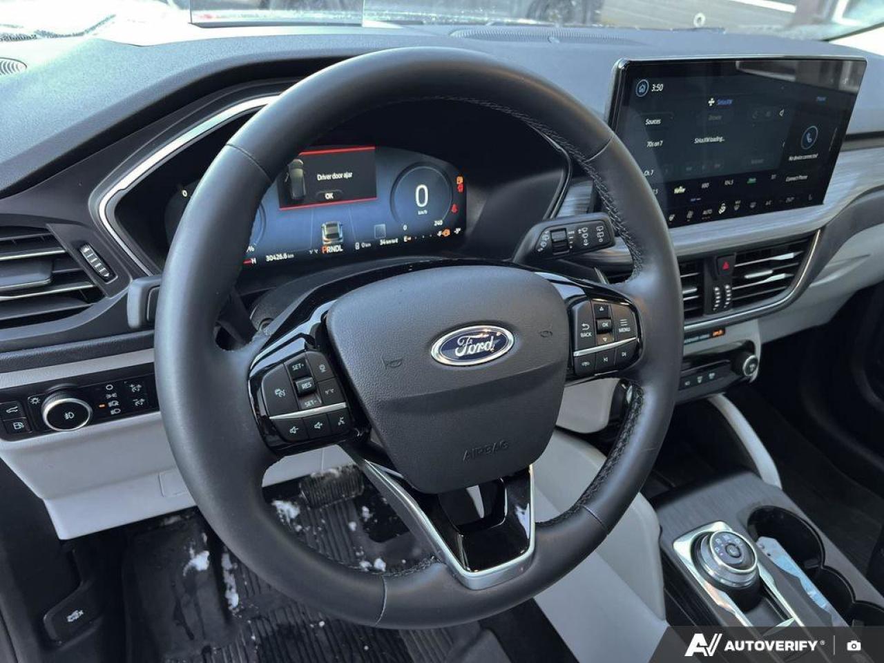 2025 Ford Escape PHEV   DEMO   MOONROOF   TRAILER TOW PKG DEMO   MO Photo