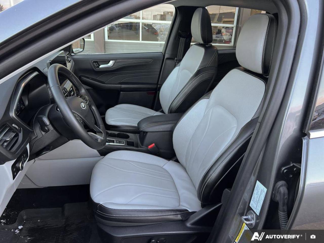 2025 Ford Escape PHEV   DEMO   MOONROOF   TRAILER TOW PKG DEMO   MO Photo