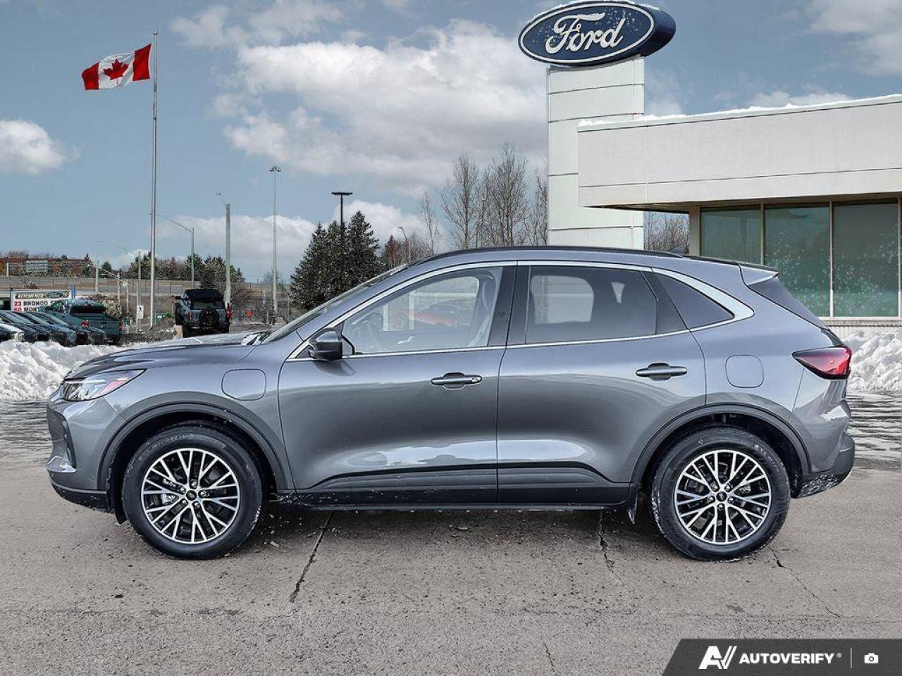 2025 Ford Escape PHEV   DEMO   MOONROOF   TRAILER TOW PKG DEMO   MO Photo3
