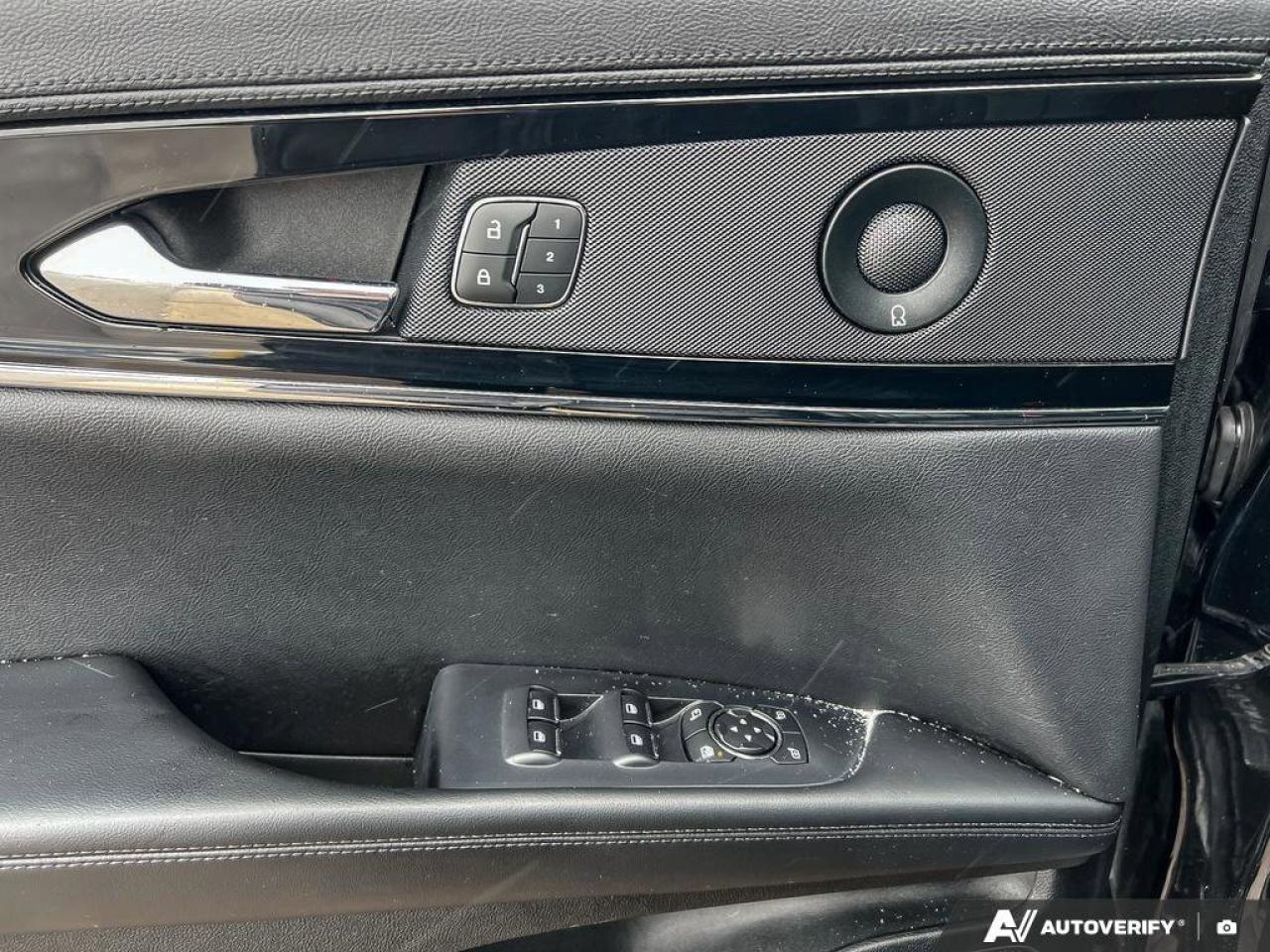 2022 Lincoln Nautilus Reserve   LEATHER   MOONROOF   TRAILER TOW PKG LEA Photo