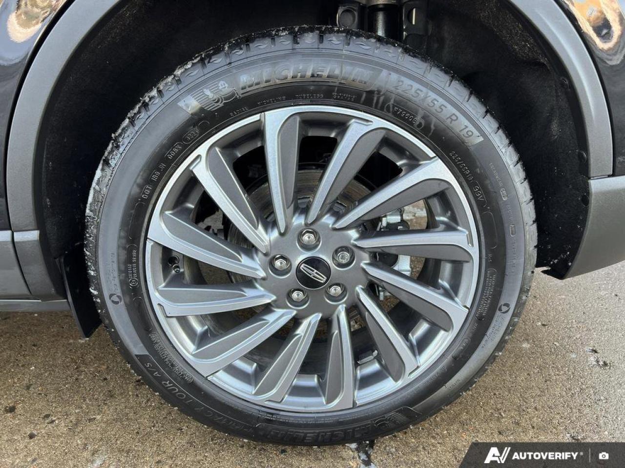 2024 Lincoln Corsair Reserve   ONE OWNER   MOONROOF   LTHR ONE OWNER Photo