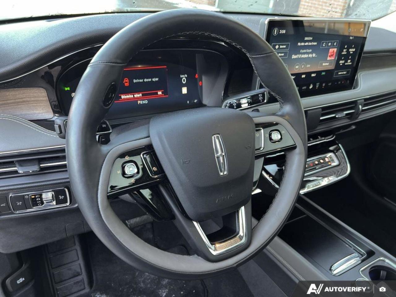 2024 Lincoln Corsair Reserve   ONE OWNER   MOONROOF   LTHR ONE OWNER Photo