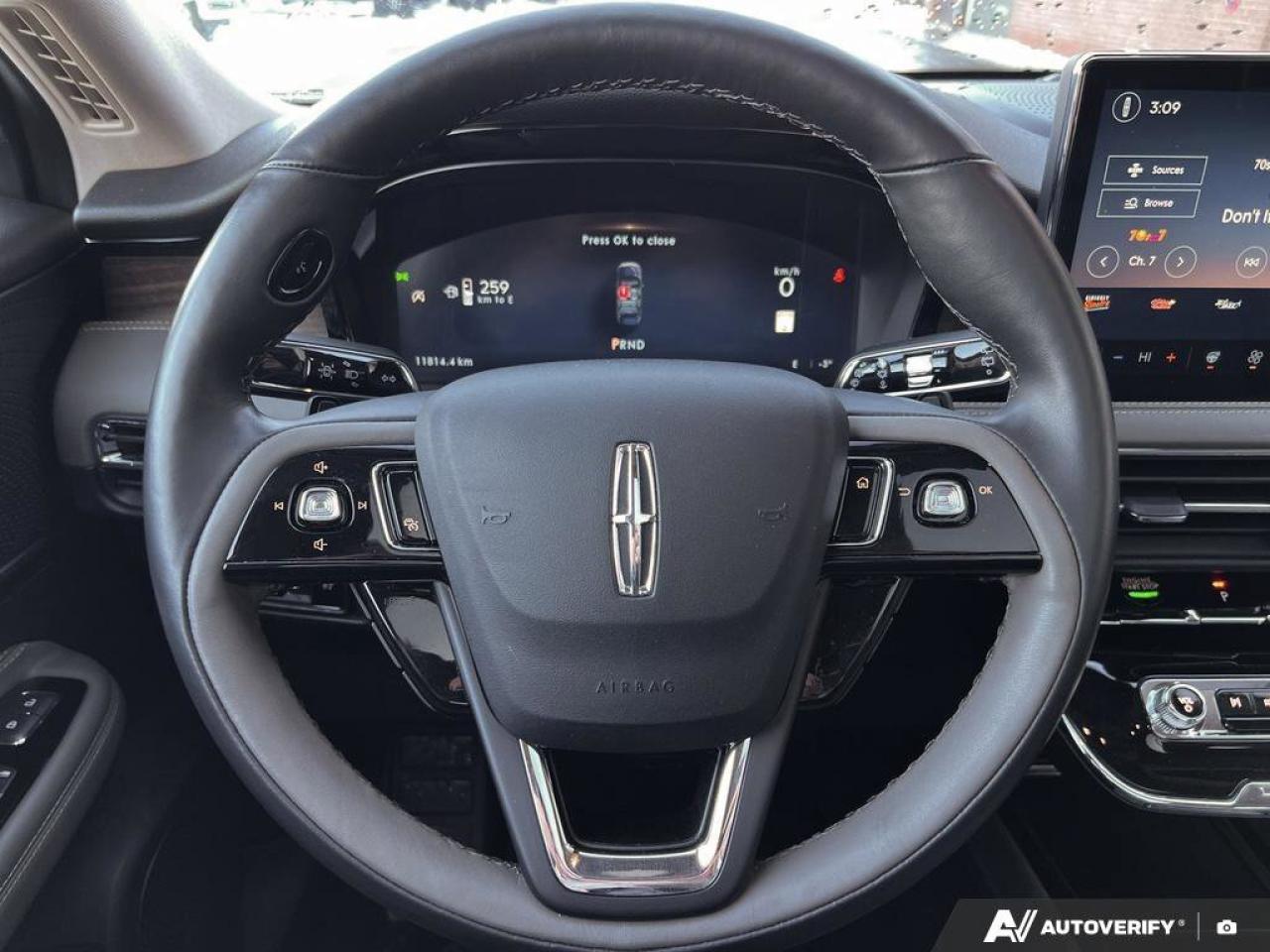 2024 Lincoln Corsair Reserve   ONE OWNER   MOONROOF   LTHR ONE OWNER Photo