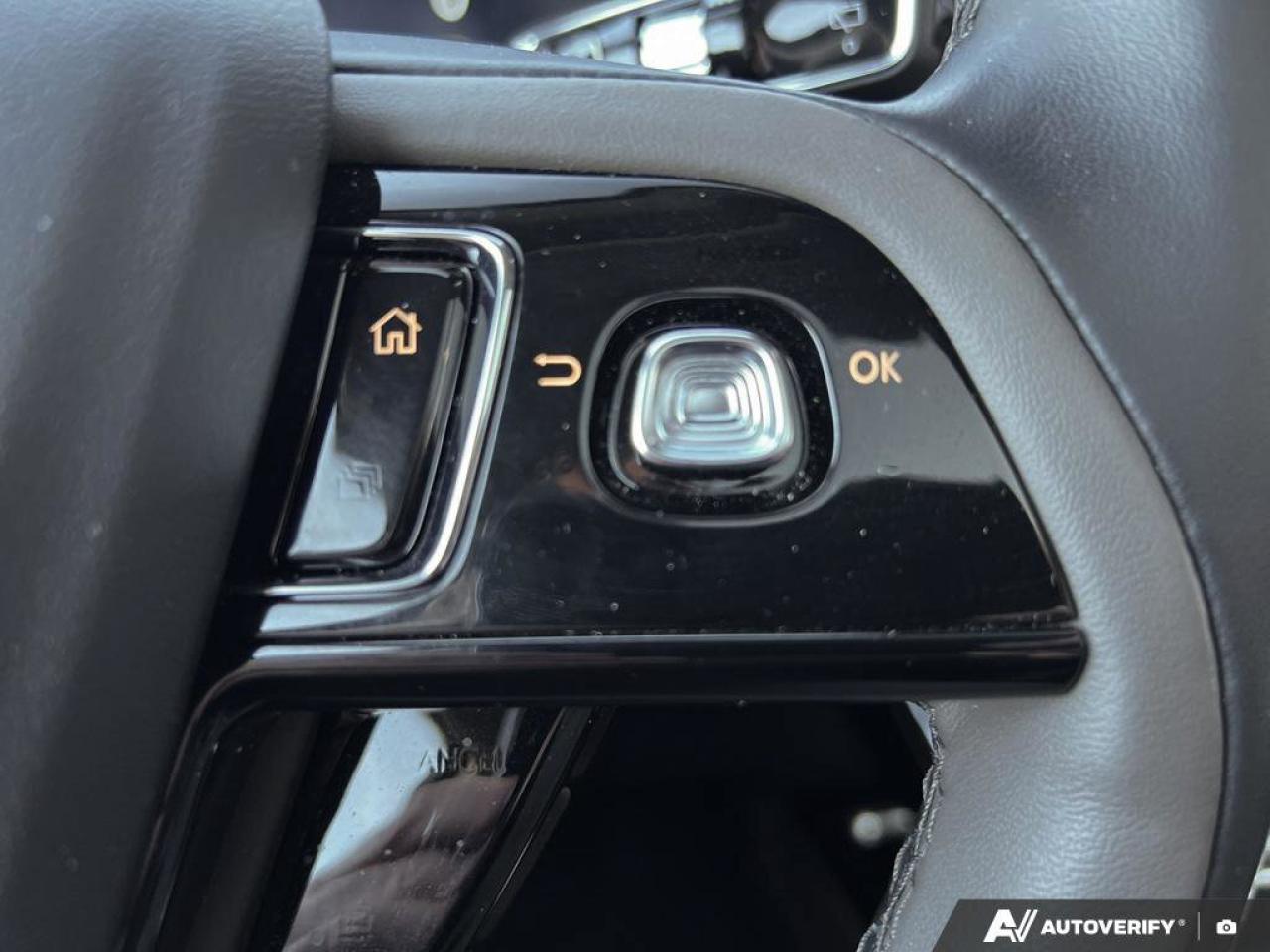 2024 Lincoln Corsair Reserve   ONE OWNER   MOONROOF   LTHR ONE OWNER Photo