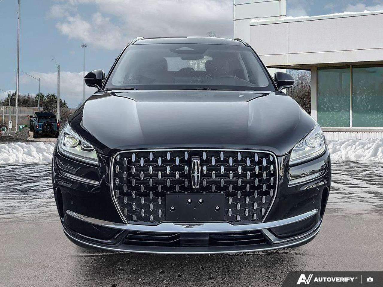 2024 Lincoln Corsair Reserve   ONE OWNER   MOONROOF   LTHR ONE OWNER Photo2