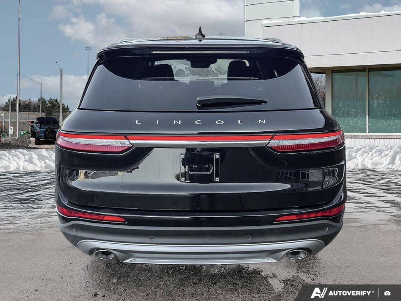 2024 Lincoln Corsair Reserve   ONE OWNER   MOONROOF   LTHR ONE OWNER Photo