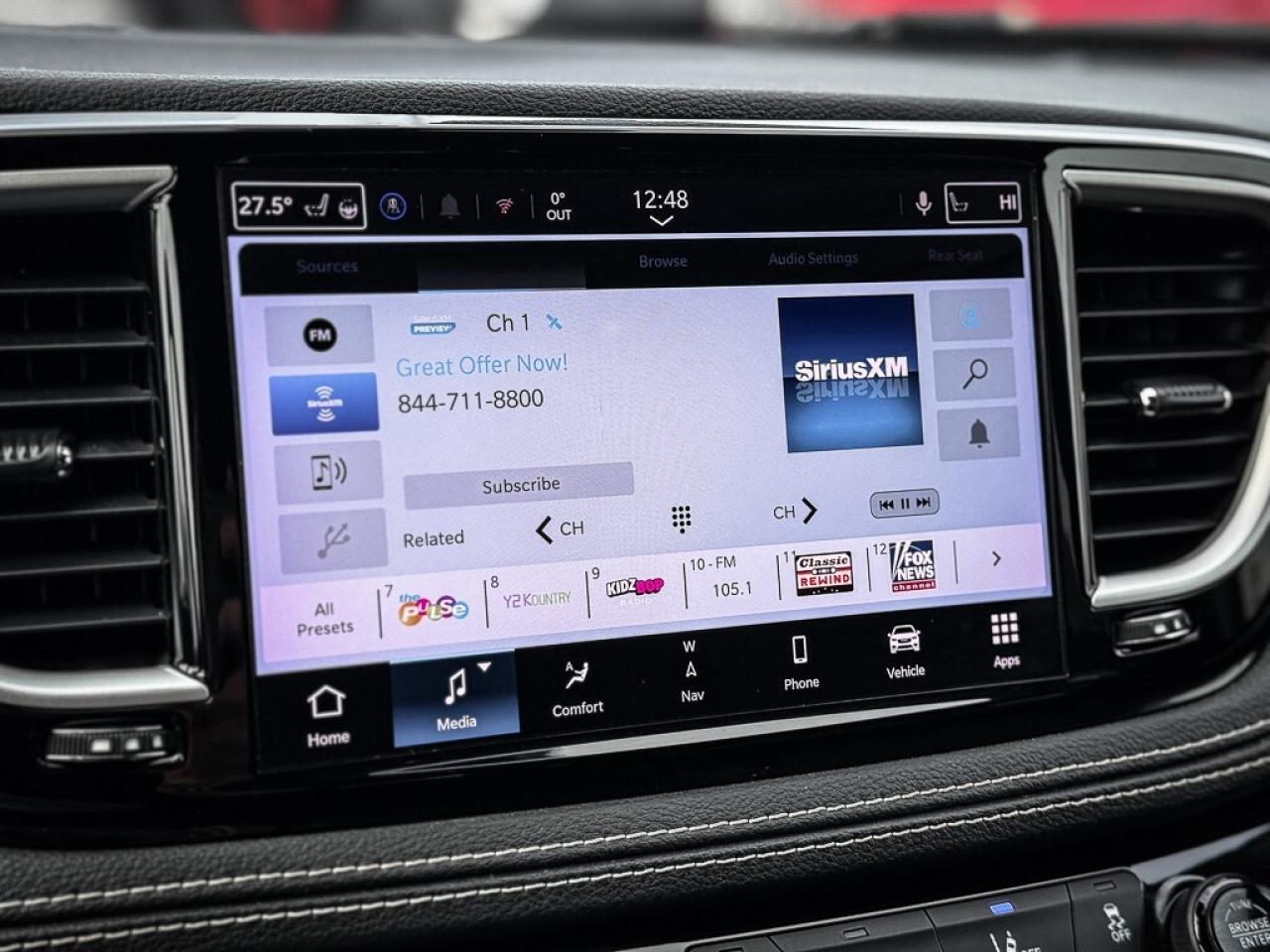 2021 Chrysler Pacifica Touring-L Plus   8 PASSENGER   S APPEARANCE   TOW Photo