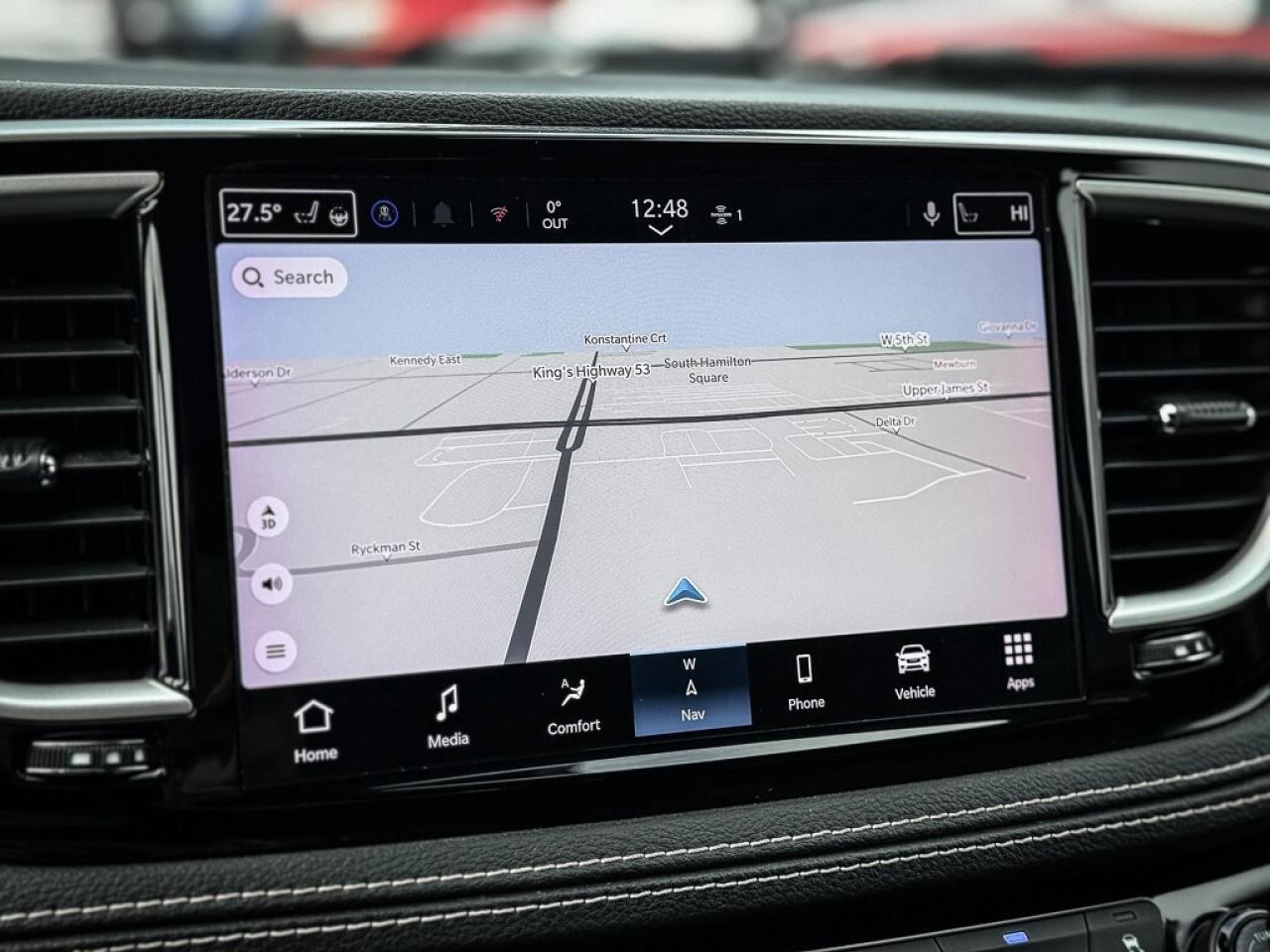 2021 Chrysler Pacifica Touring-L Plus   8 PASSENGER   S APPEARANCE   TOW Photo