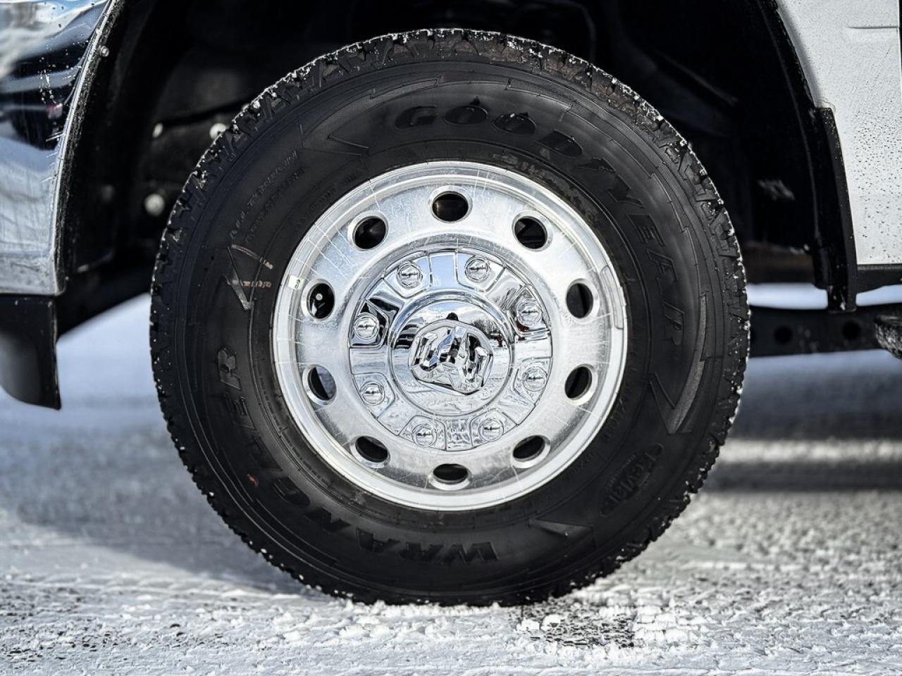 2025 RAM 3500 Laramie   CREW   DUALLY   5TH WHEEL PREP   LEVEL 1 Photo