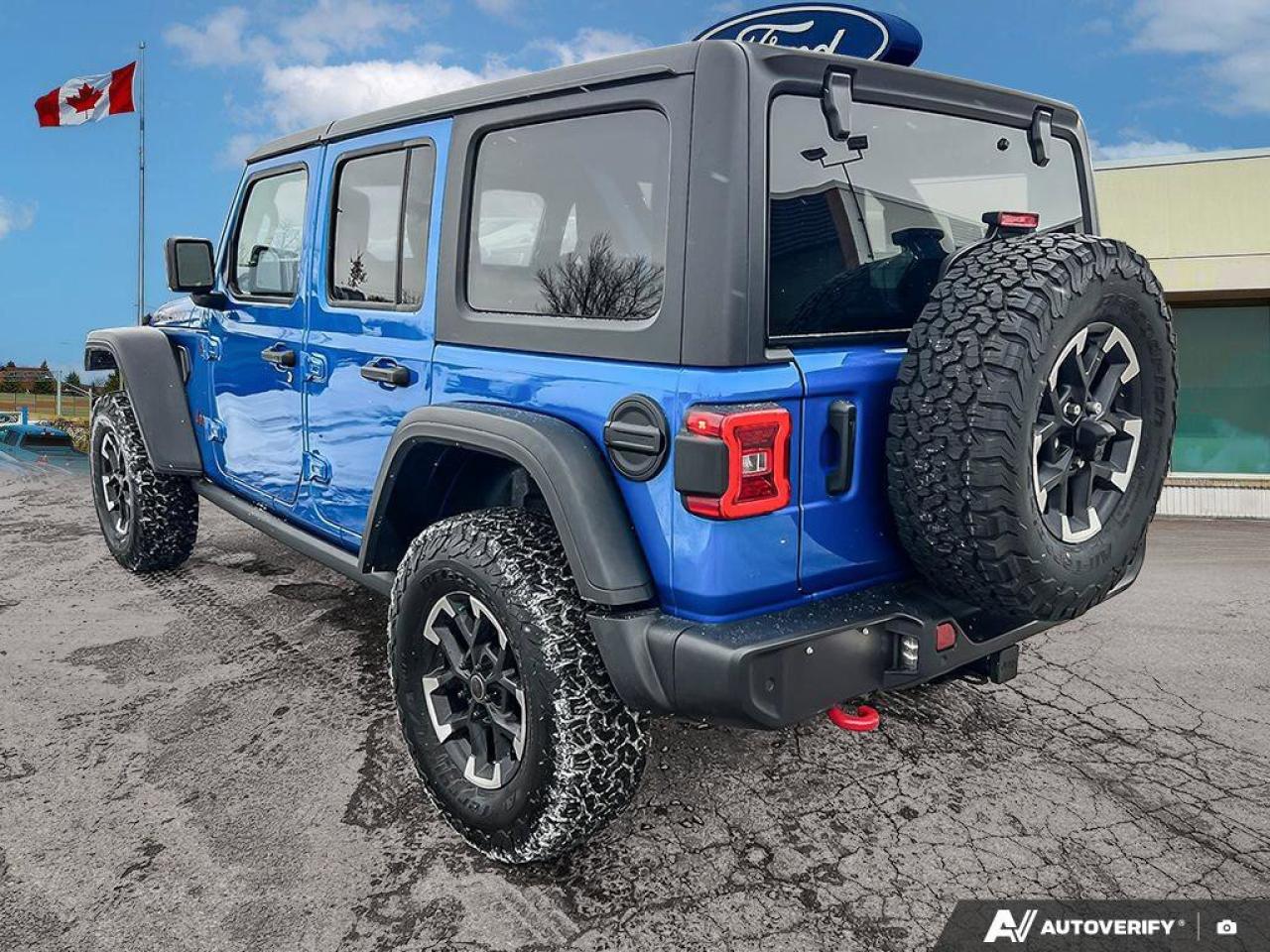 2024 Jeep Wrangler Rubicon   ONE OWNER   LOW KMS   HARD TOP ONE OWNER Photo